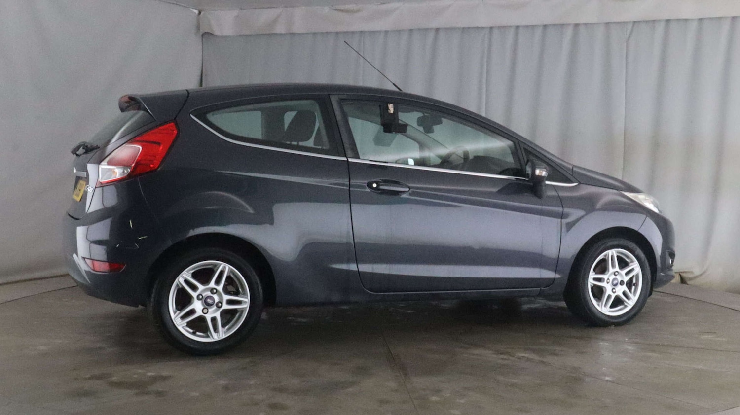 Used Ford Fiesta 2014 for sale - 77271569: Photo 2