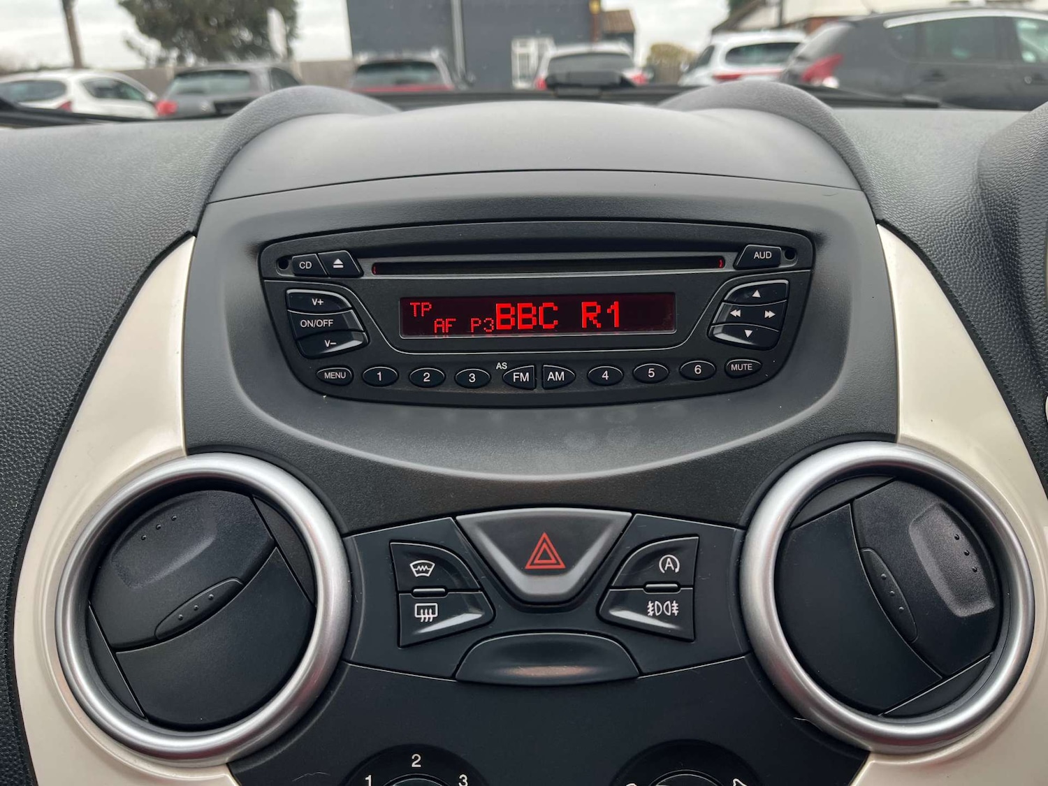 Used Ford Ka 2013 for sale - 76412602: Photo 23