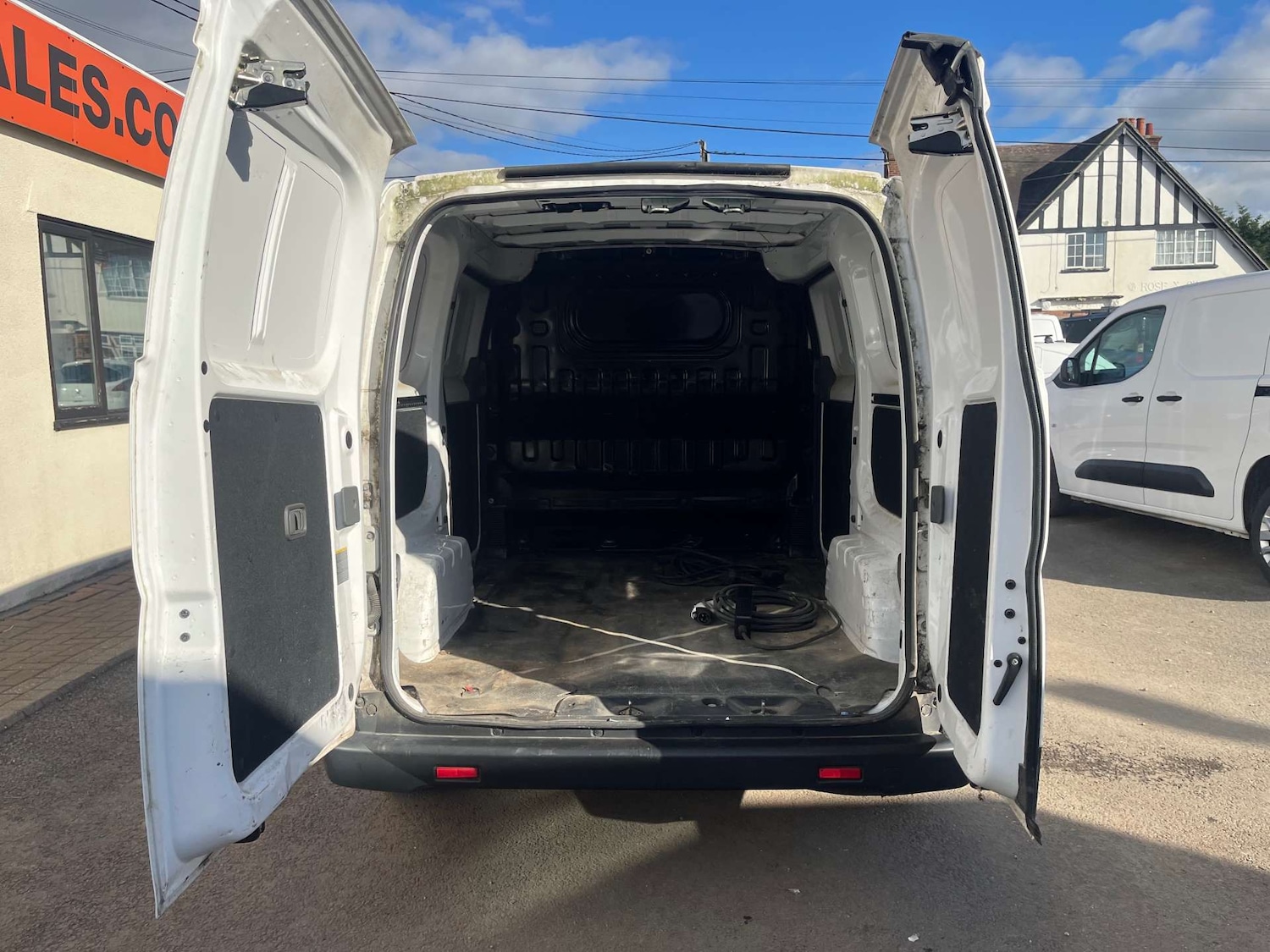 Used Nissan e-NV200 2019 for sale - 77556740: Photo 23