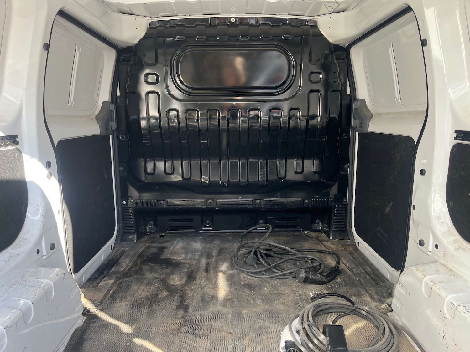 Used Nissan e-NV200 2019 for sale - 77556740: Photo 25