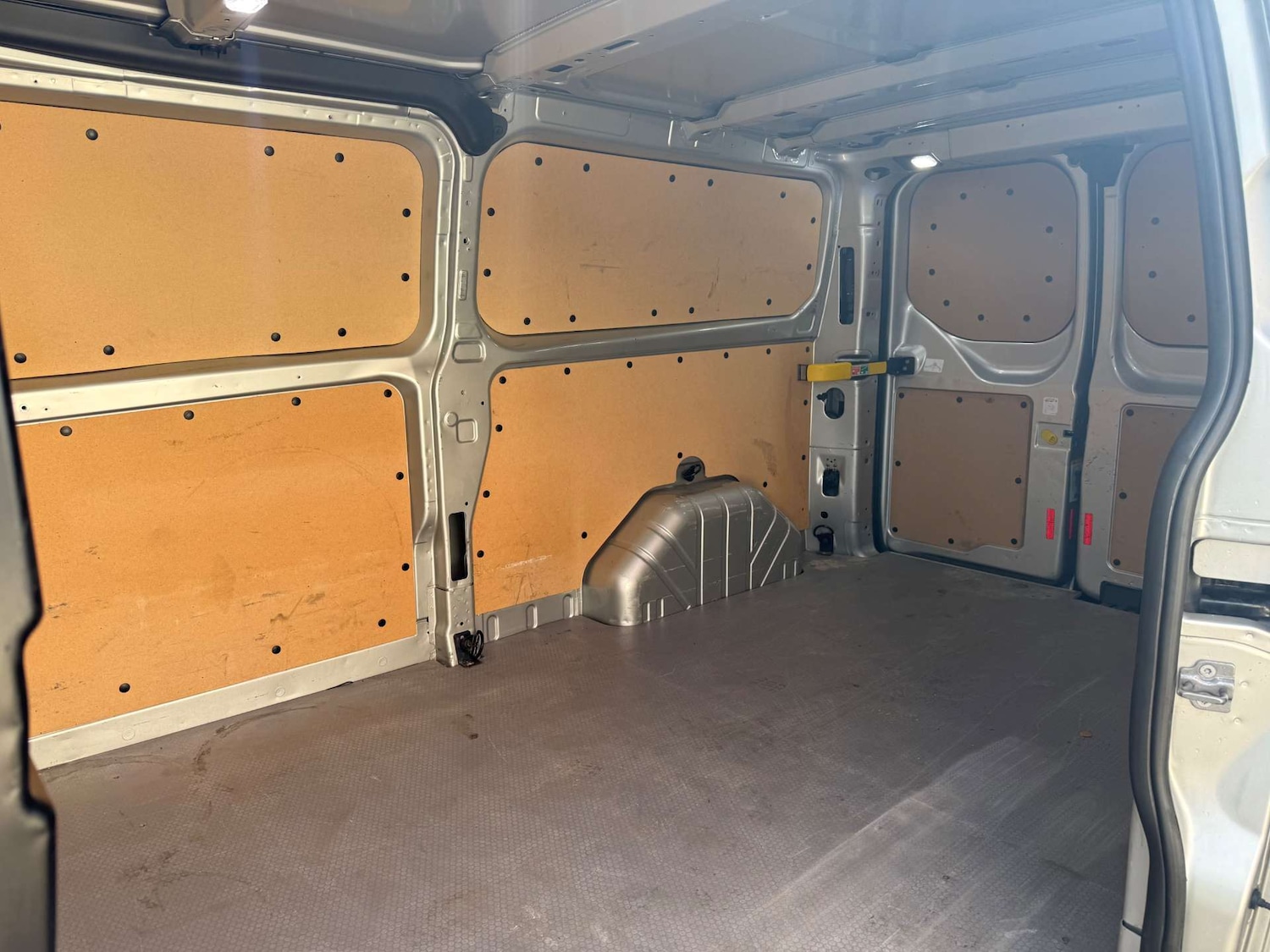 Used Ford Transit Custom 2020 for sale - 77961728: Photo 13