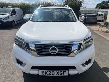 Used Nissan Navara 2020 for sale - 75628517: Photo