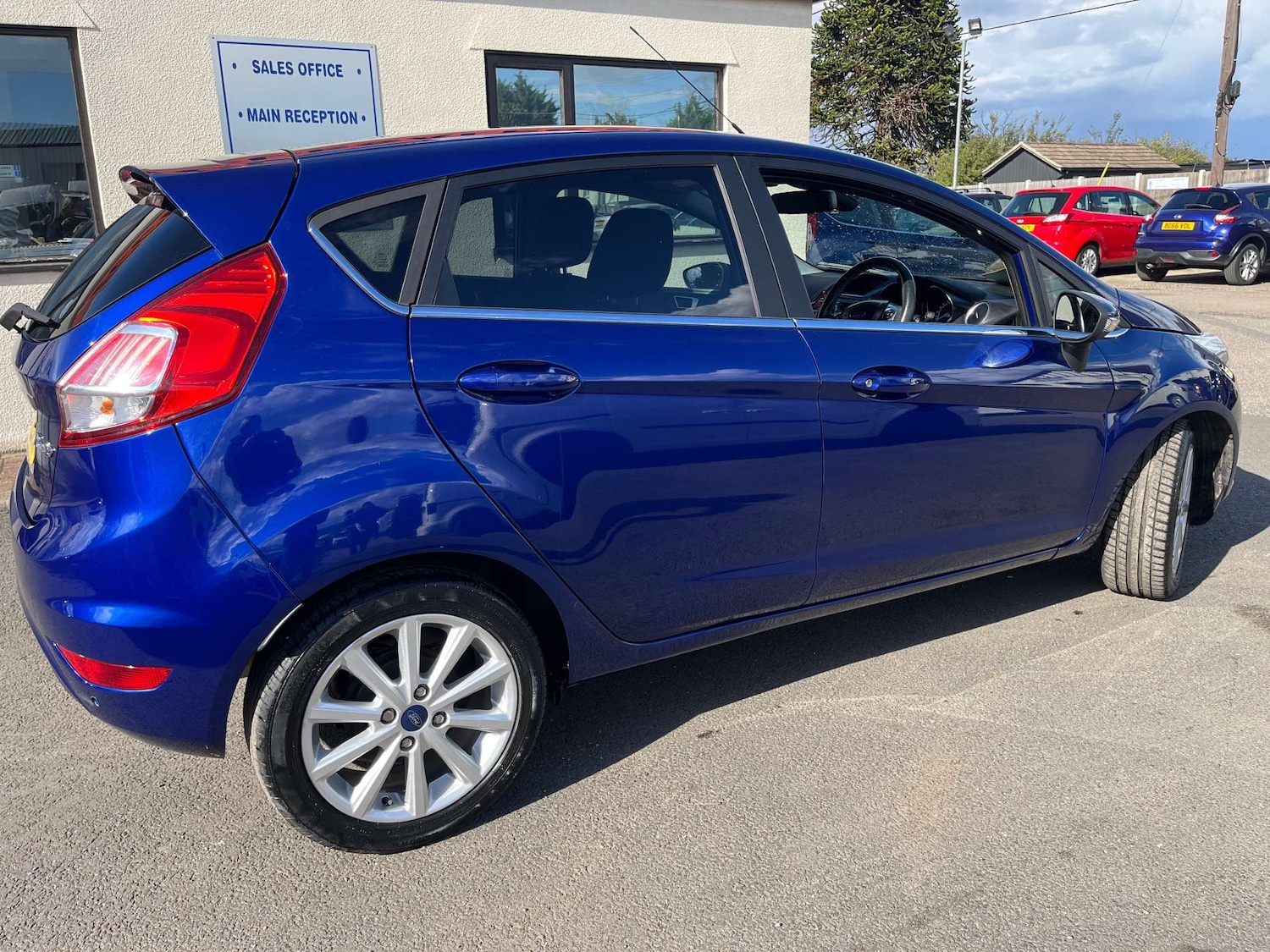 Used Ford Fiesta 2015 for sale - 76601941: Photo 14