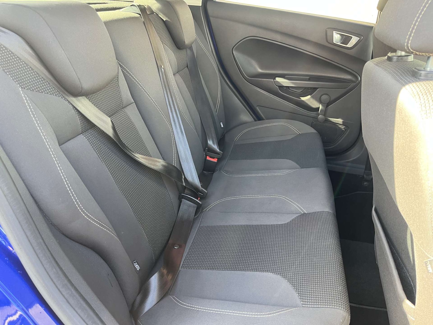 Used Ford Fiesta 2015 for sale - 76601941: Photo 30