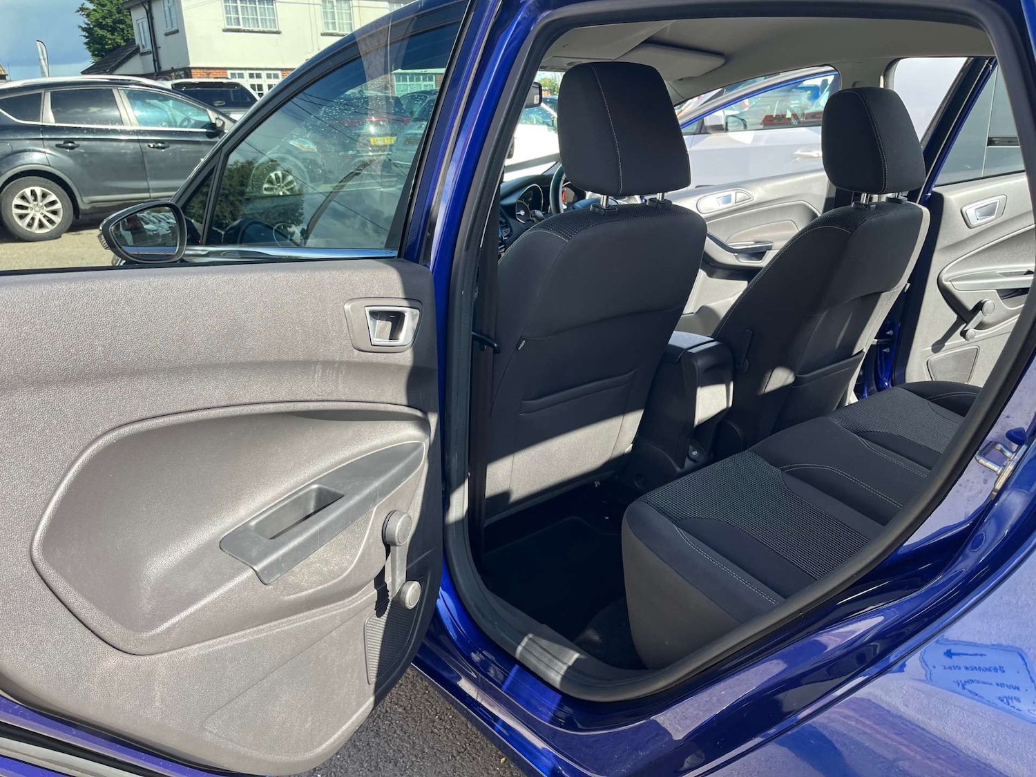 Used Ford Fiesta 2015 for sale - 76601941: Photo 35