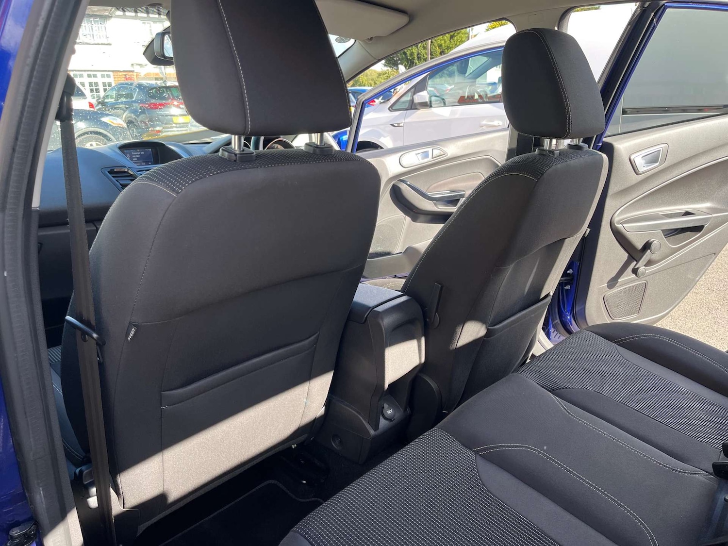 Used Ford Fiesta 2015 for sale - 76601941: Photo 37