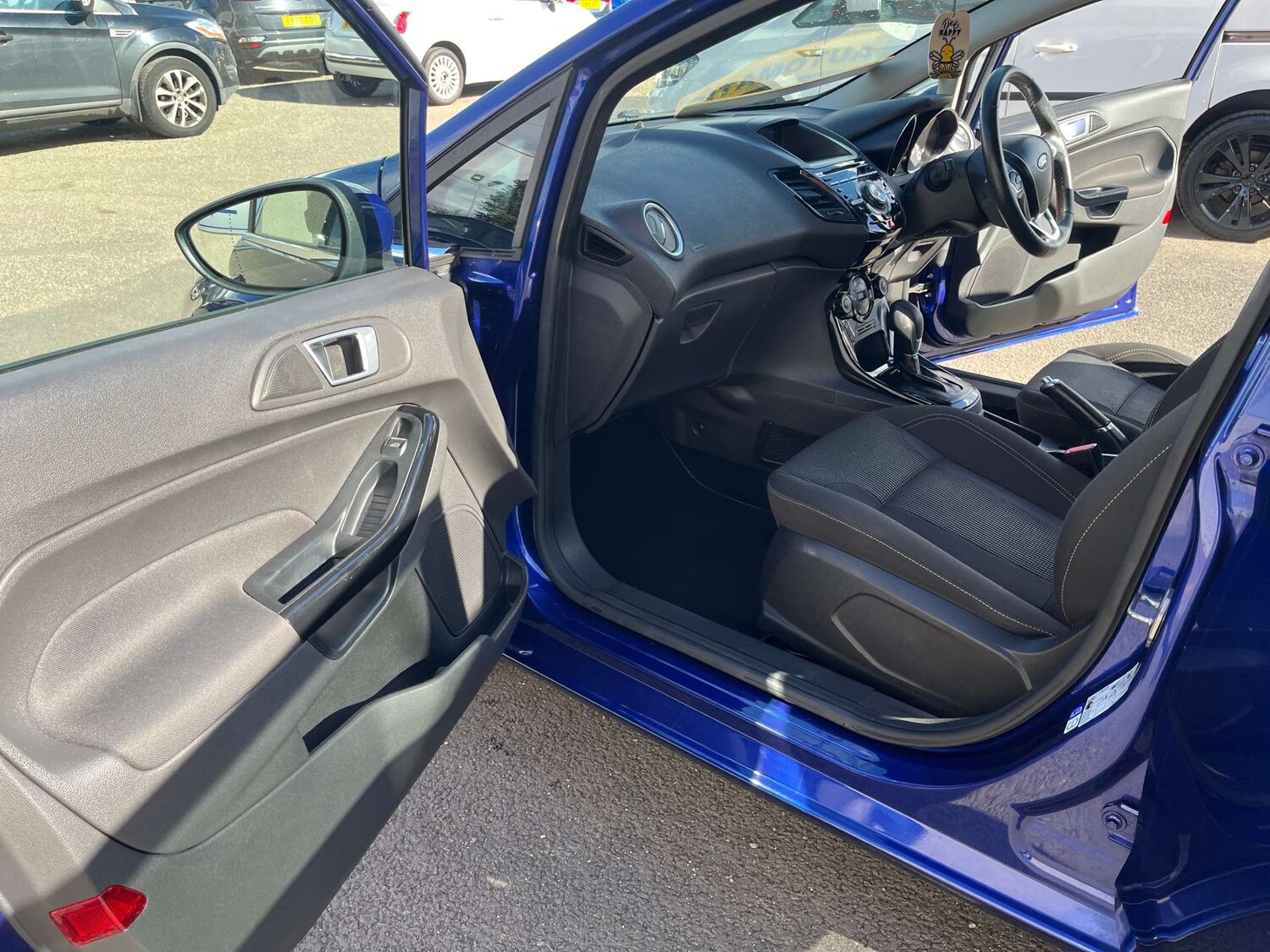 Used Ford Fiesta 2015 for sale - 76601941: Photo 38