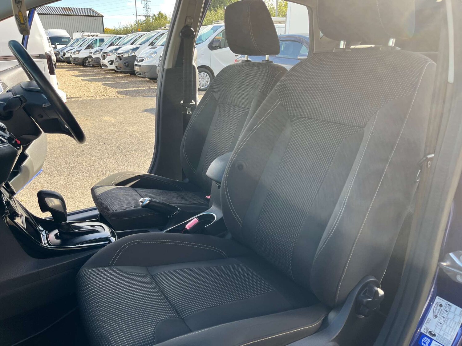 Used Ford Fiesta 2015 for sale - 76601941: Photo 39