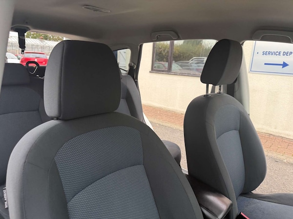 Used Nissan Qashqai+2 2013 for sale - 76304424: Photo 27
