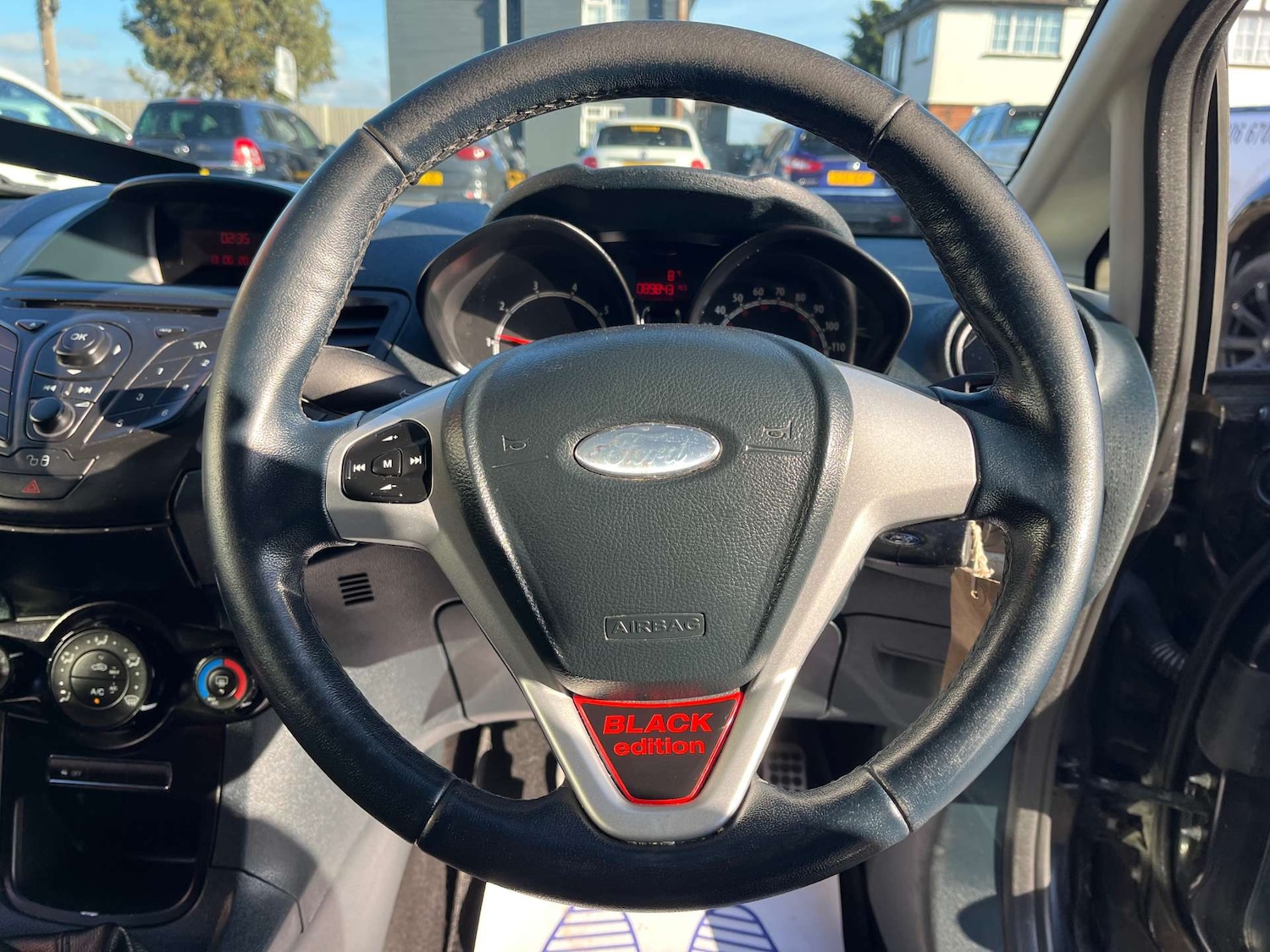 Used Ford Fiesta 2011 for sale - 77261368: Photo 19