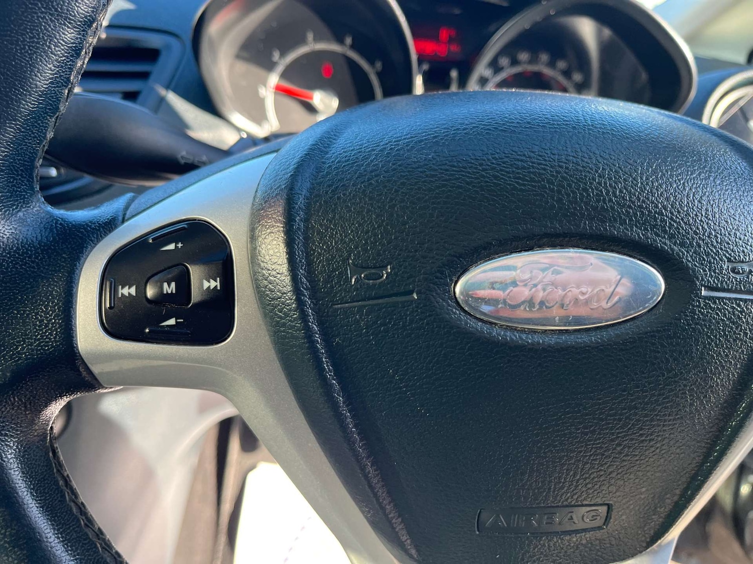 Used Ford Fiesta 2011 for sale - 77261368: Photo 20