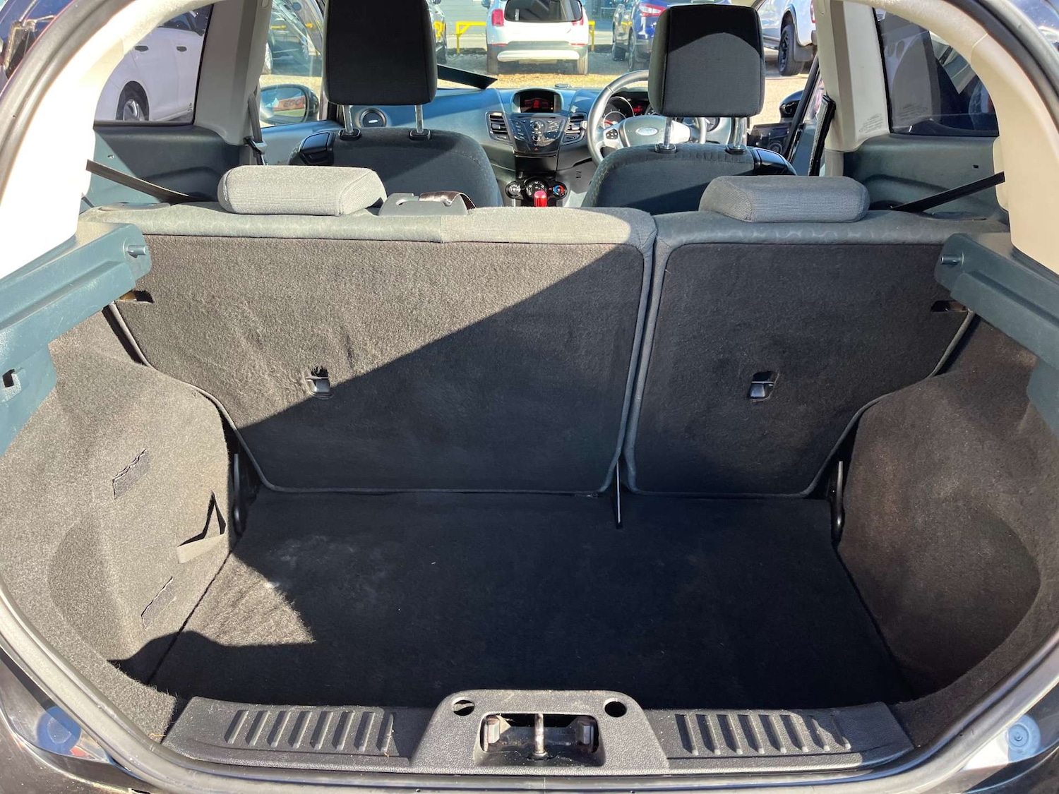 Used Ford Fiesta 2011 for sale - 77261368: Photo 29