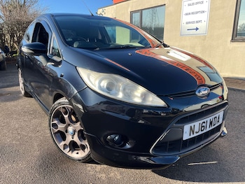 Used Ford Fiesta 2011 for sale - 77261368: Photo