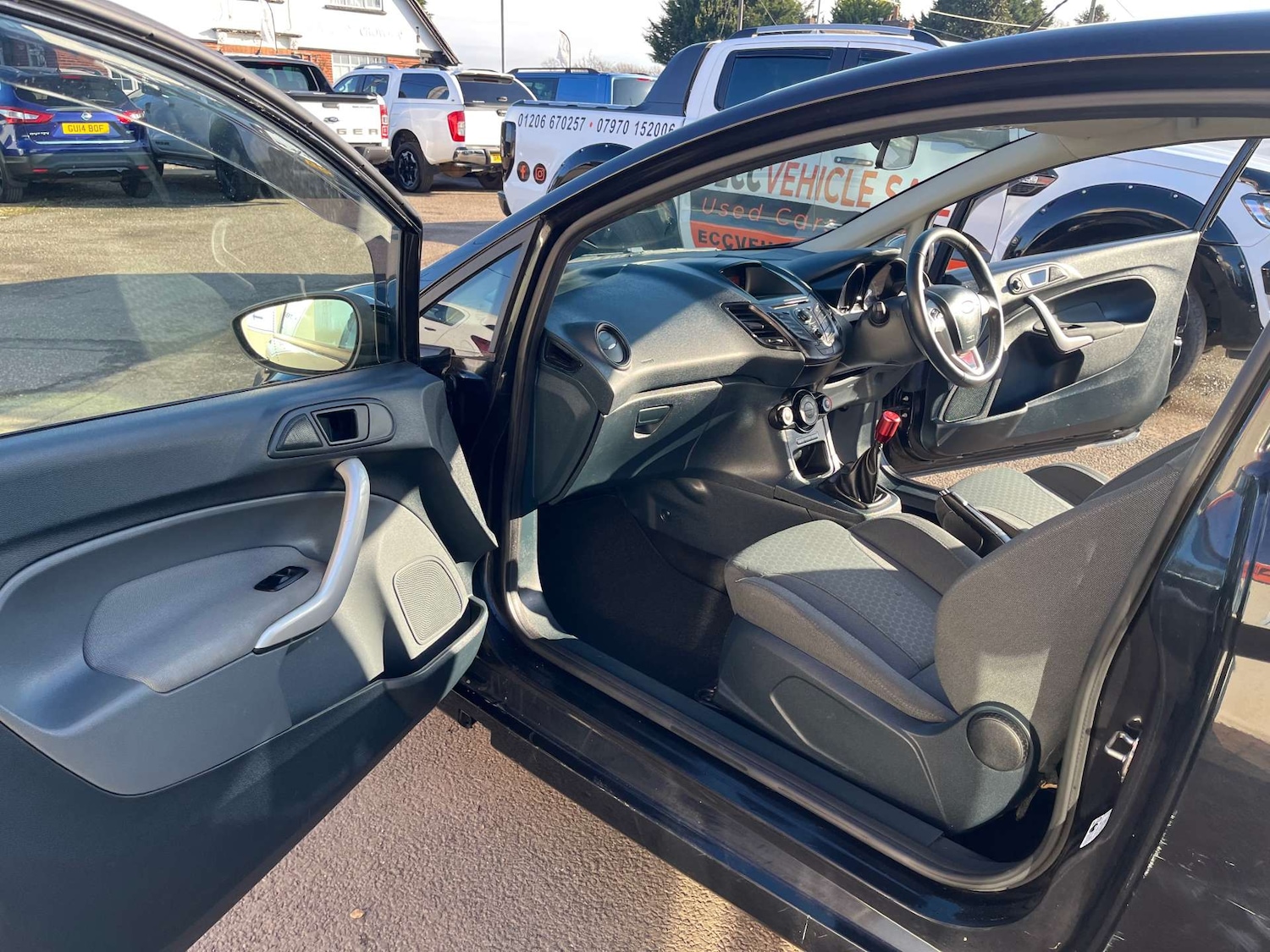 Used Ford Fiesta 2011 for sale - 77261368: Photo 31