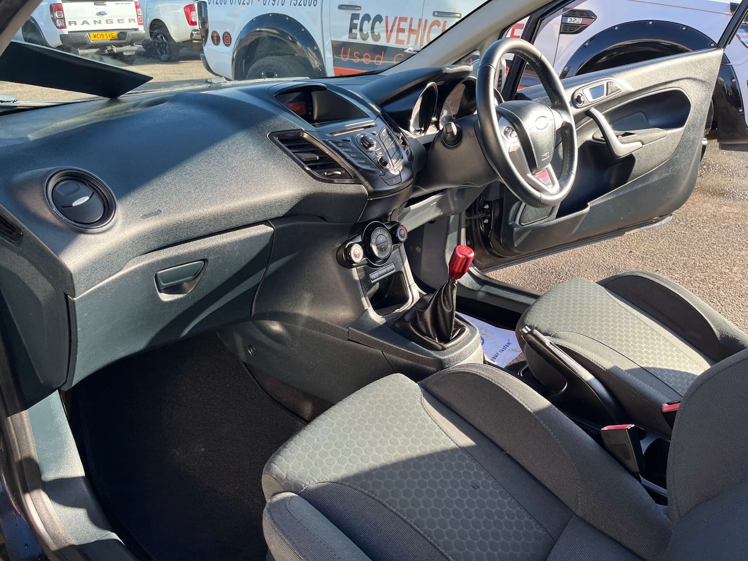 Used Ford Fiesta 2011 for sale - 77261368: Photo 33