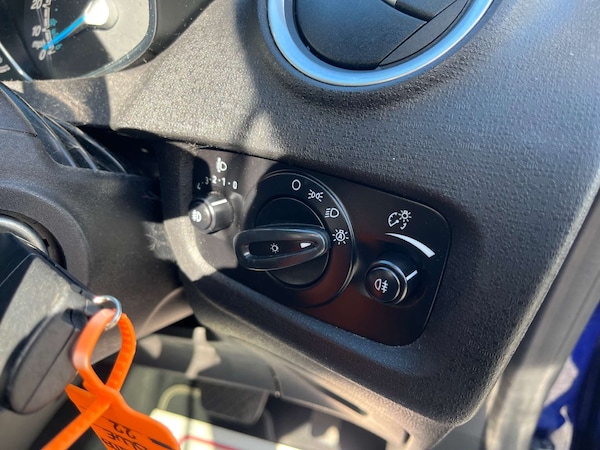 Used Ford Fiesta 2015 for sale - 75689231: Photo 19