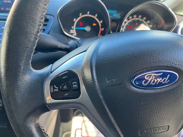 Used Ford Fiesta 2015 for sale - 75689231: Photo 21