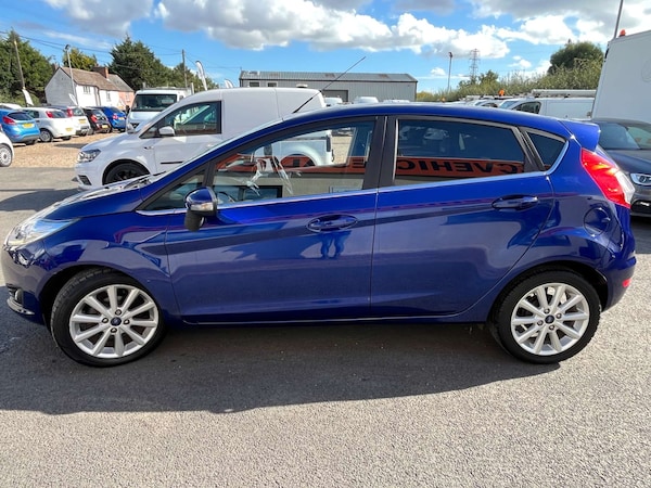 Used Ford Fiesta 2015 for sale - 75689231: Photo 8