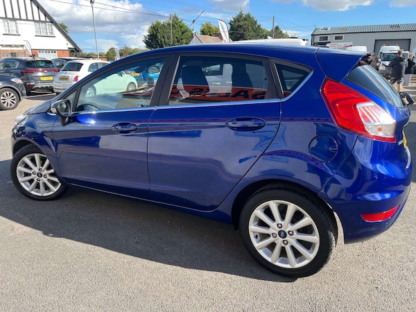 Used Ford Fiesta 2015 for sale - 75689231: Photo 9