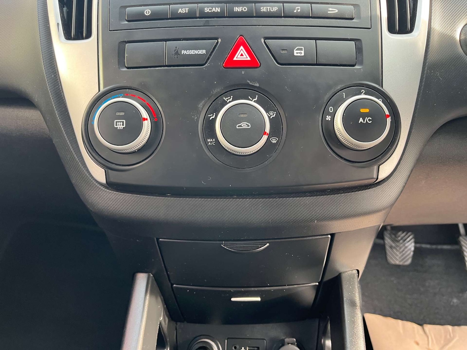 Used Kia Pro Ceed 2010 for sale - 77355529: Photo 24