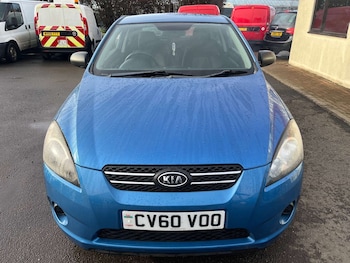 Used Kia Pro Ceed 2010 for sale - 77355529: Photo