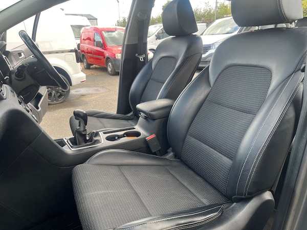 Used Kia Sportage 2018 for sale - 75594552: Photo 40