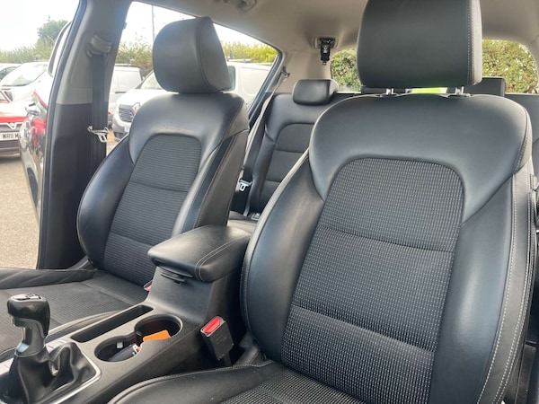 Used Kia Sportage 2018 for sale - 75594552: Photo 43