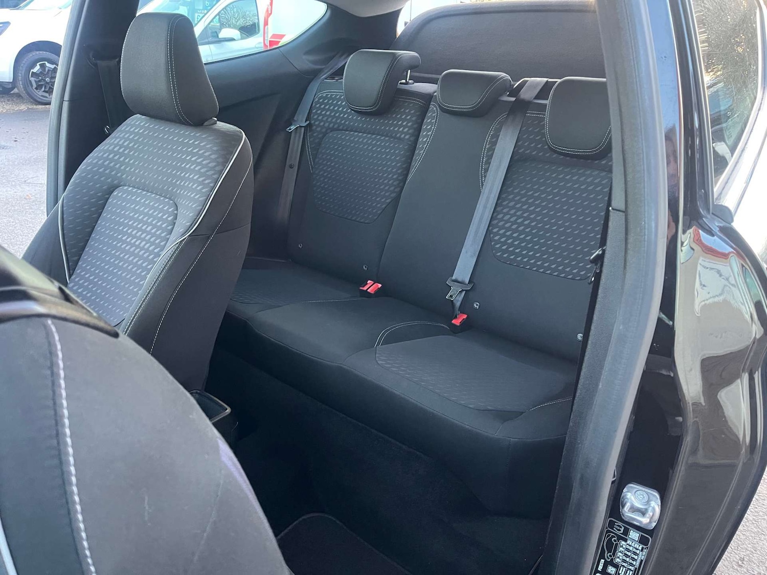 Used Ford Fiesta 2018 for sale - 77129090: Photo 38