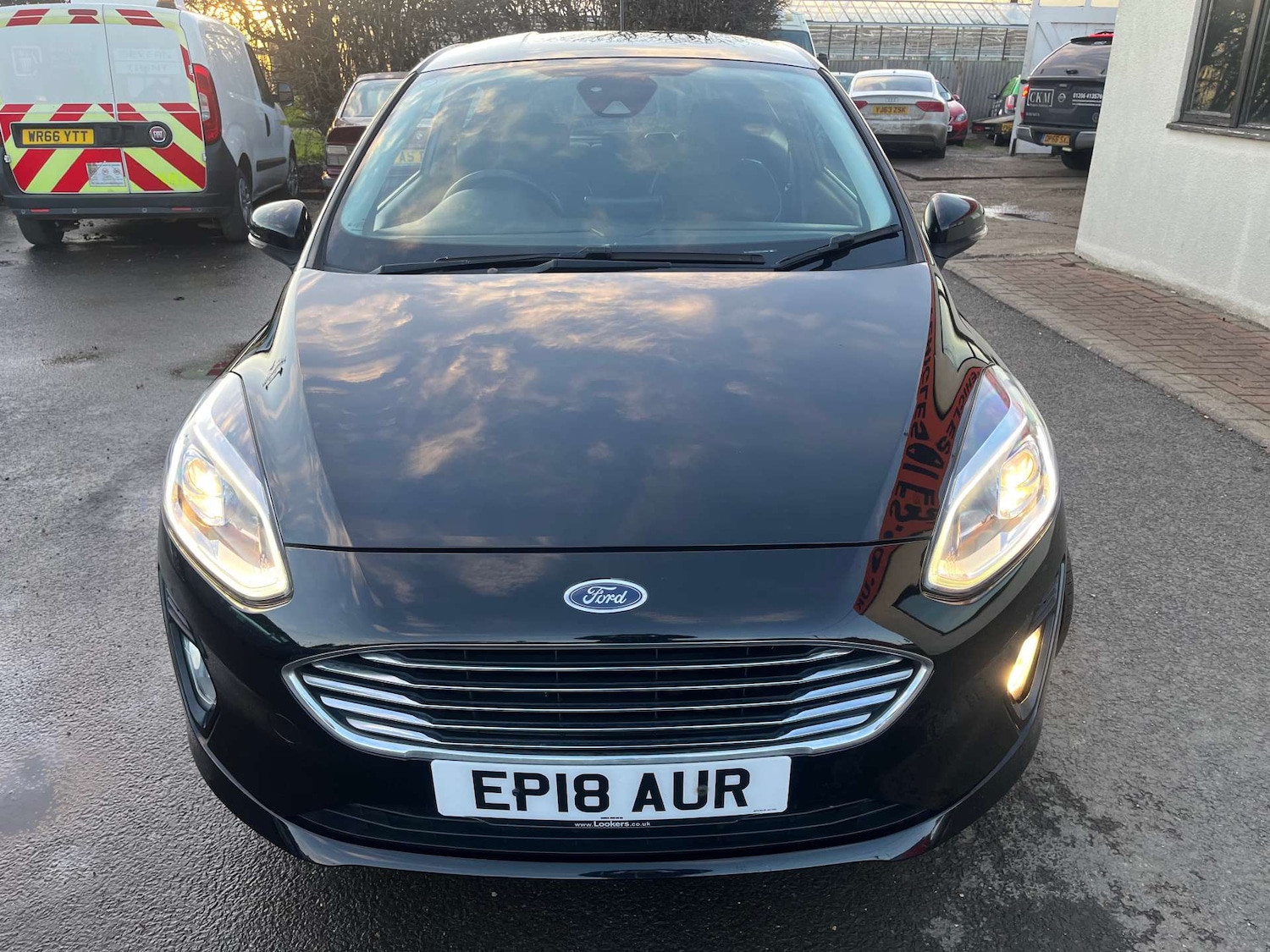 Used Ford Fiesta 2018 for sale - 77129090: Photo 4