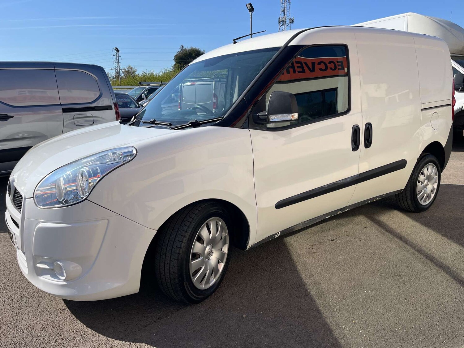 Used Vauxhall Combo 2014 for sale - 78162697: Photo 7