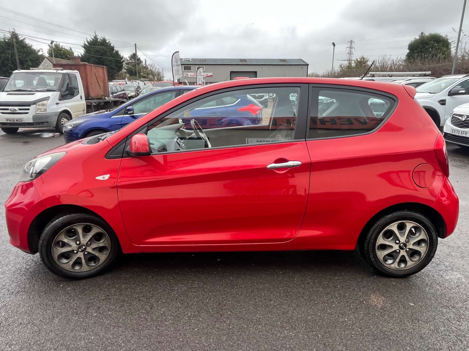 Used Kia Picanto 2013 for sale - 76682749: Photo 8