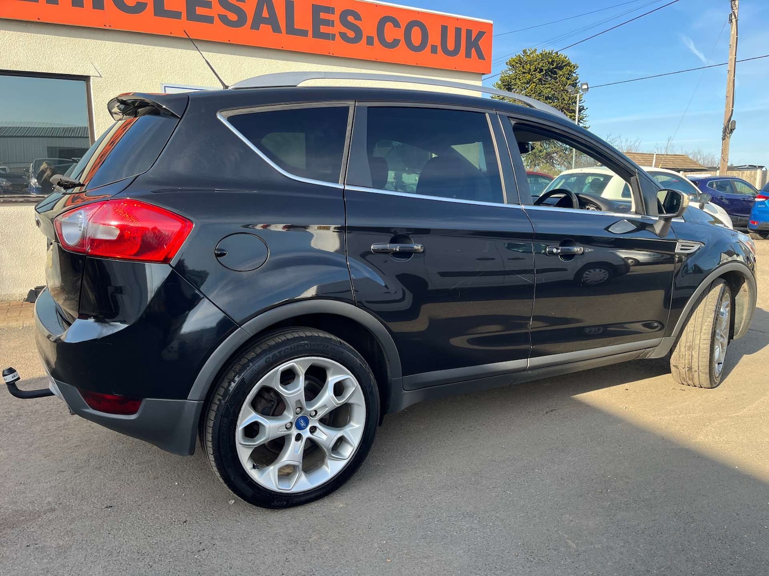 Used Ford Kuga 2011 for sale - 77640523: Photo 14