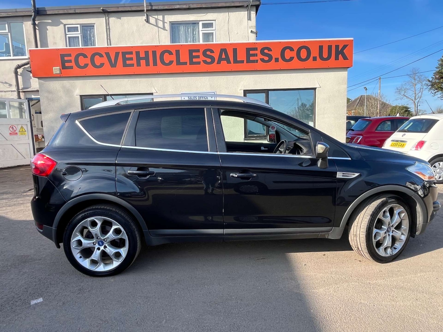 Used Ford Kuga 2011 for sale - 77640523: Photo 15