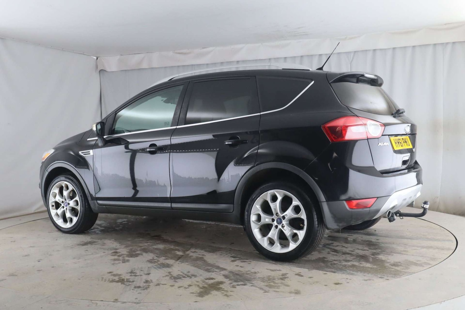 Used Ford Kuga 2011 for sale - 77640523: Photo 5