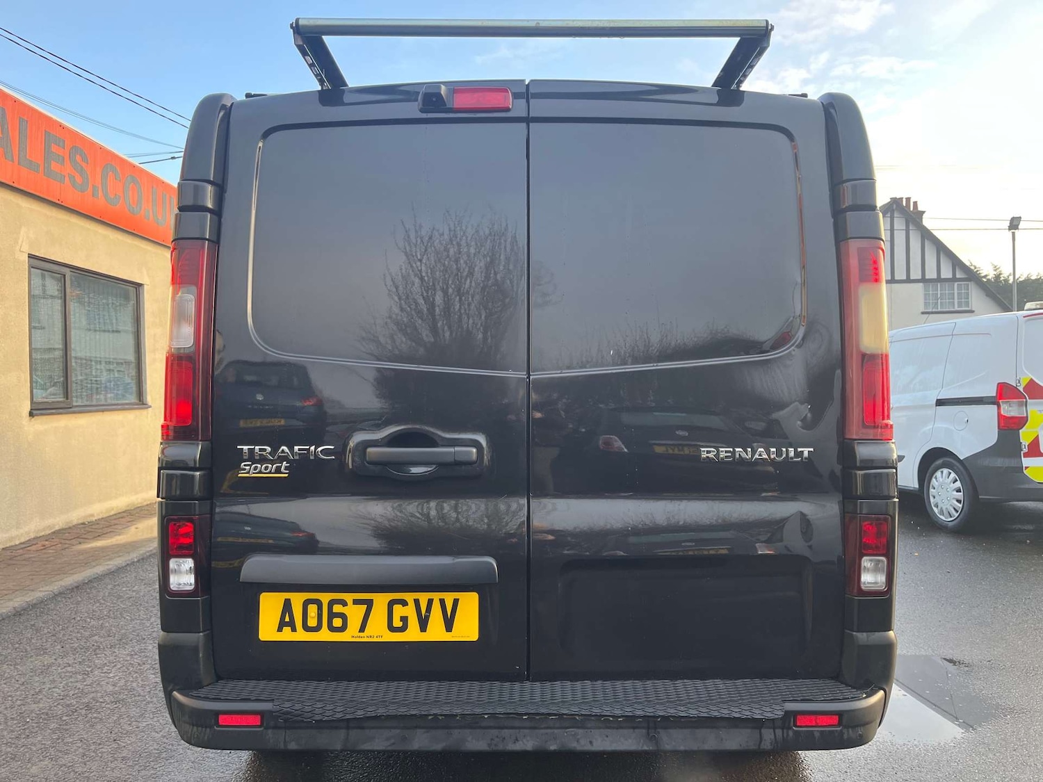 Used Renault Trafic 2017 for sale - 77234096: Photo 12