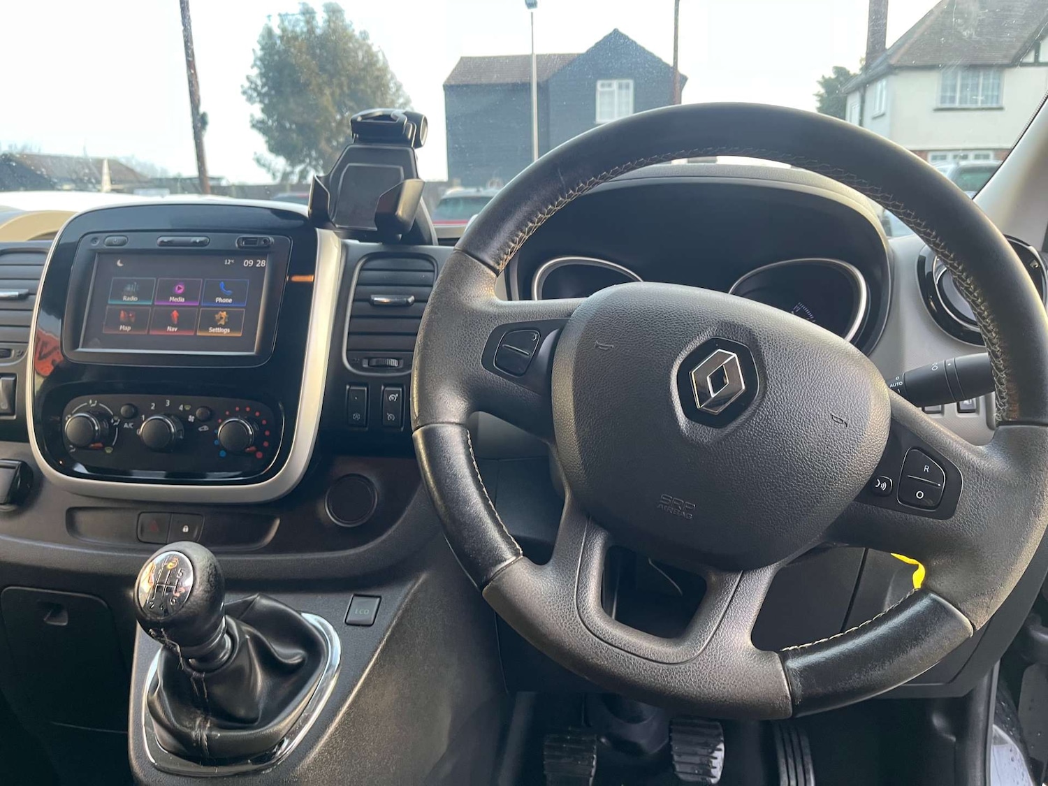 Used Renault Trafic 2017 for sale - 77234096: Photo 25