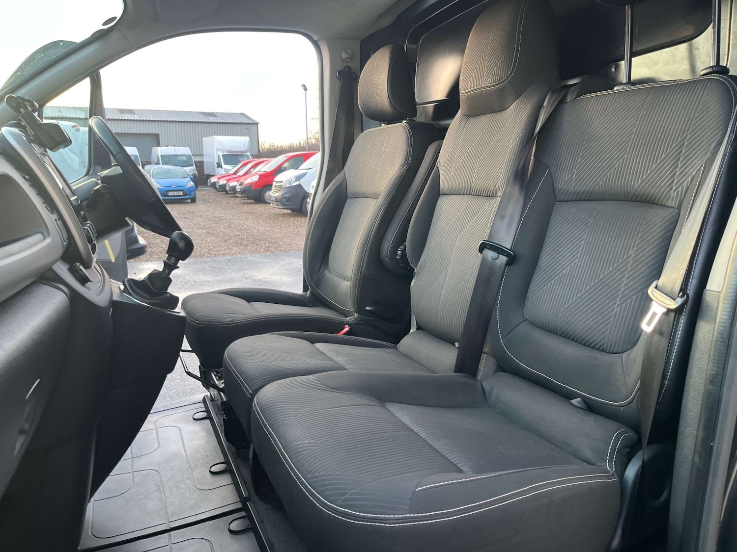 Used Renault Trafic 2017 for sale - 77234096: Photo 33