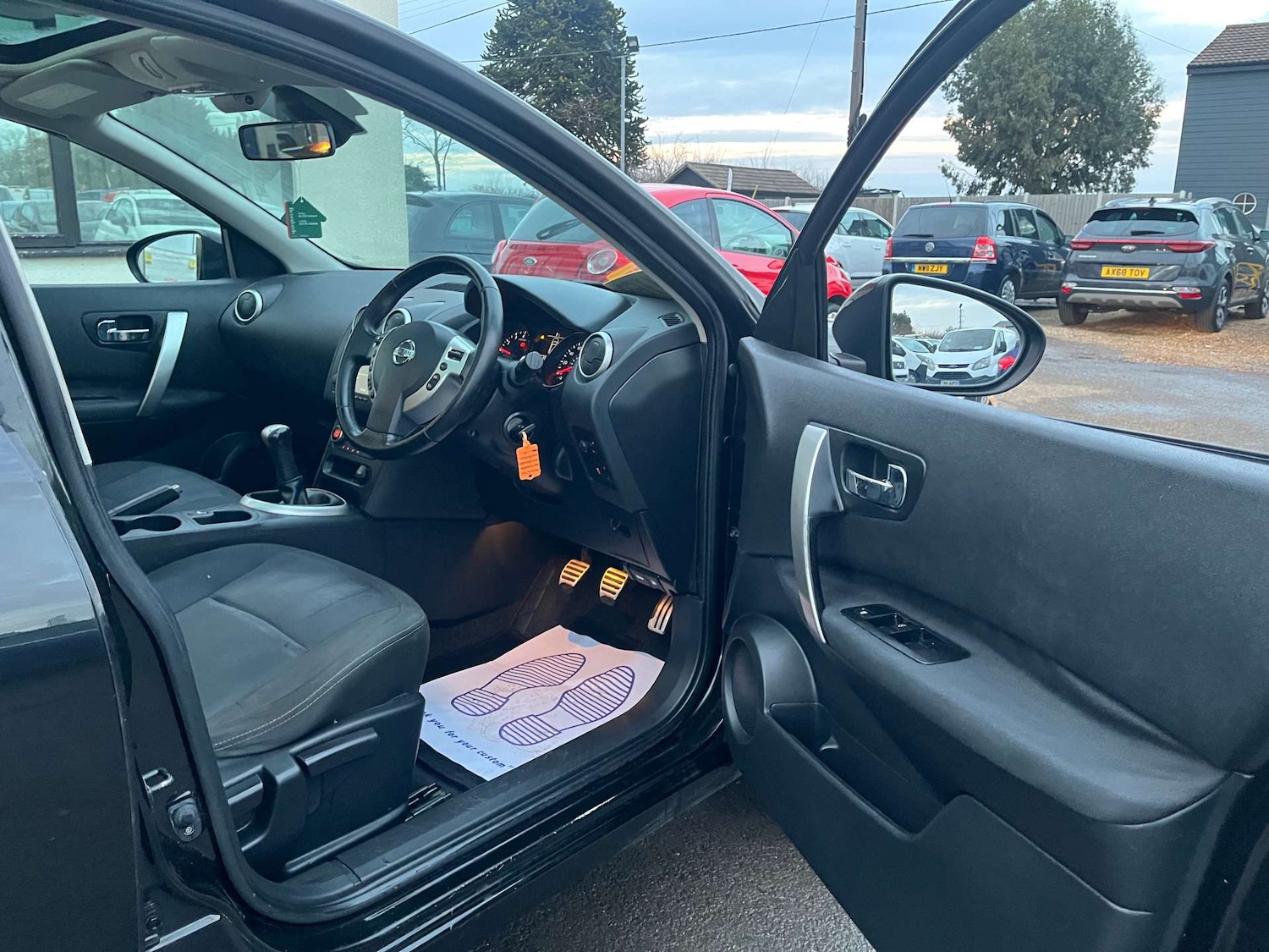 Used Nissan Qashqai 2012 for sale - 76846943: Photo 12