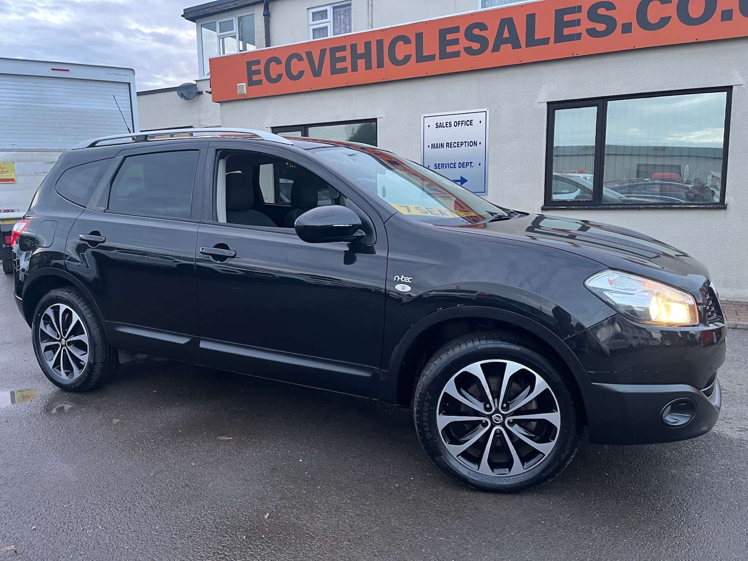 Used Nissan Qashqai 2012 for sale - 76846943: Photo 2