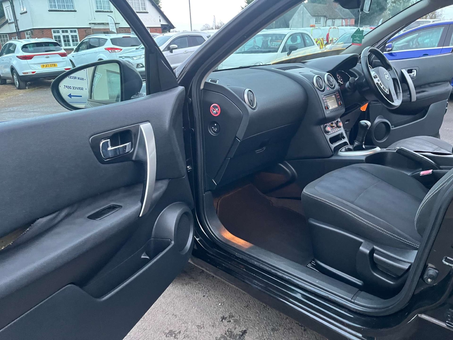 Used Nissan Qashqai 2012 for sale - 76846943: Photo 31