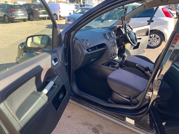 Used Ford Fusion 2009 for sale - 76144436: Photo 34