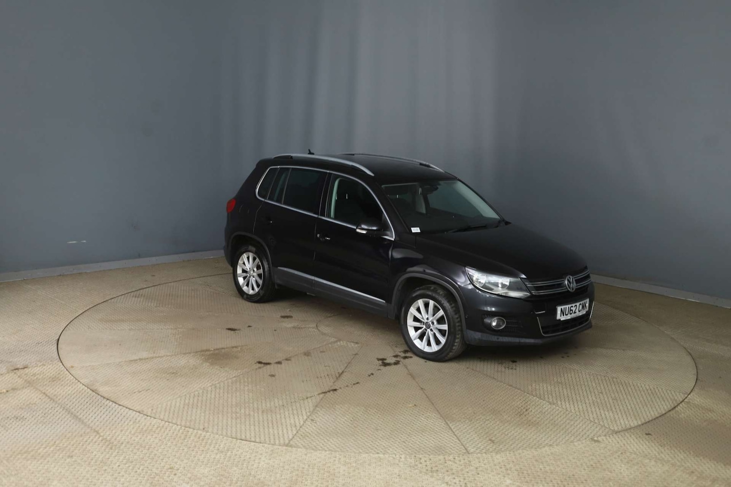 Used Volkswagen Tiguan 2012 for sale - 76343773: Photo 1