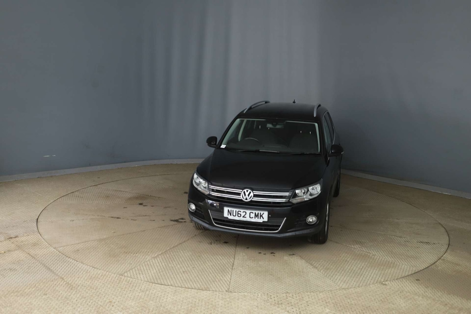 Used Volkswagen Tiguan 2012 for sale - 76343773: Photo 3