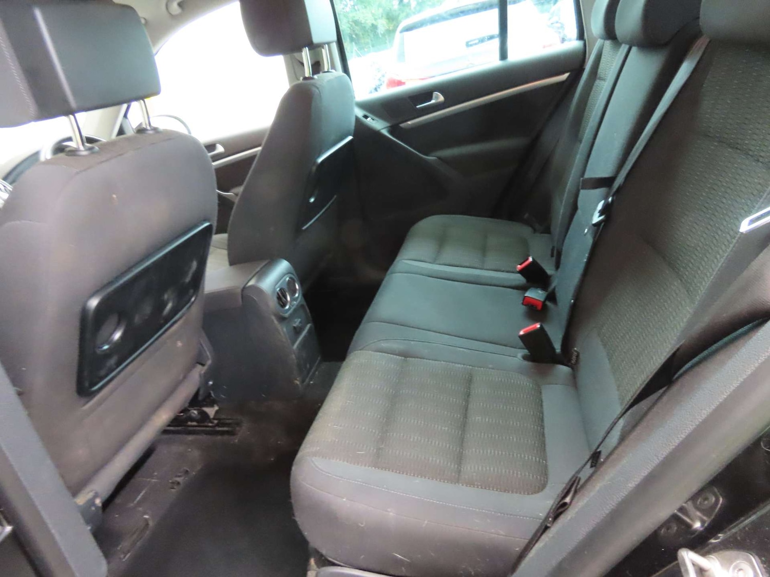 Used Volkswagen Tiguan 2012 for sale - 76343773: Photo 9