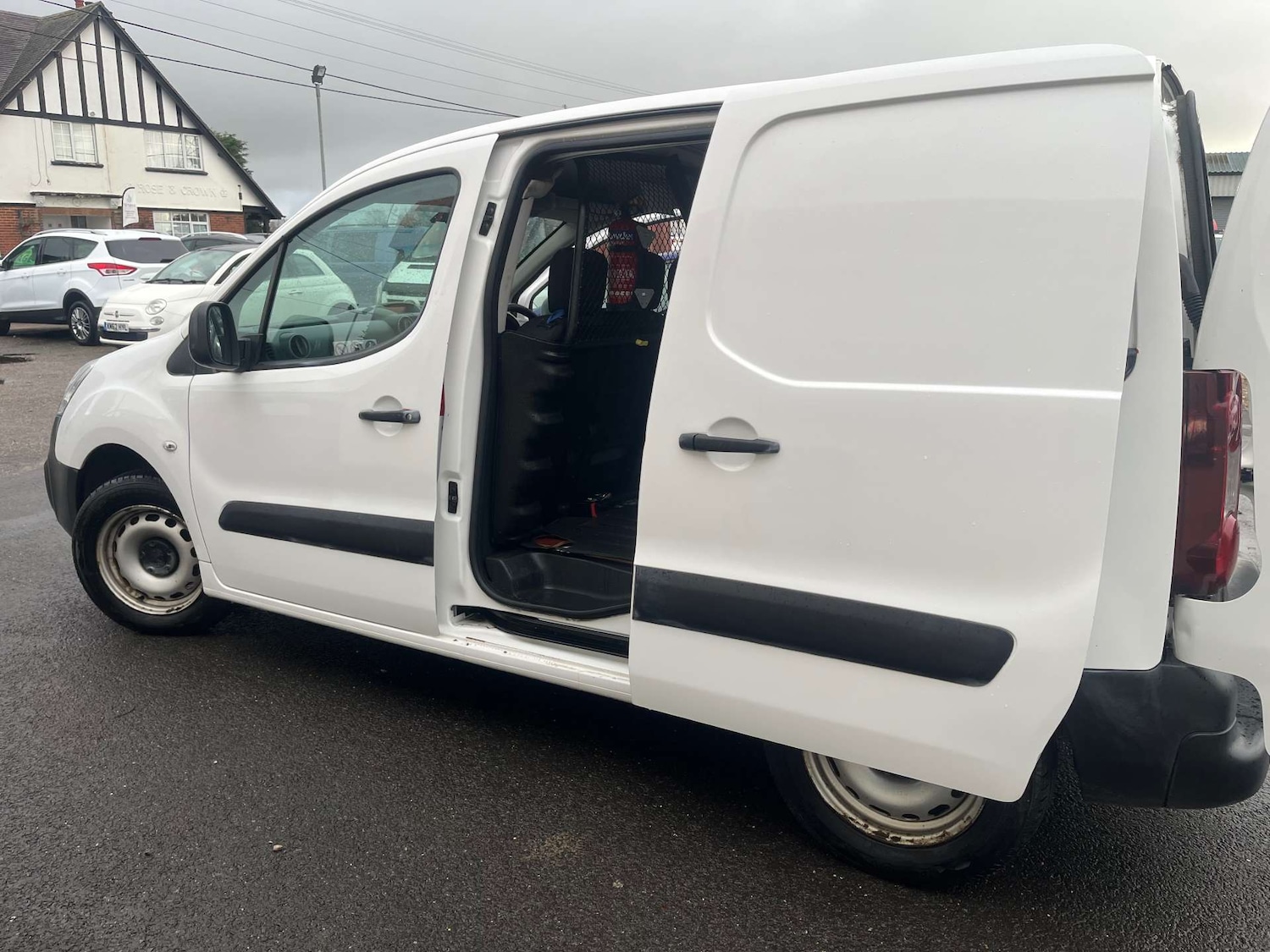 Used Peugeot Partner 2018 for sale - 76682748: Photo 31