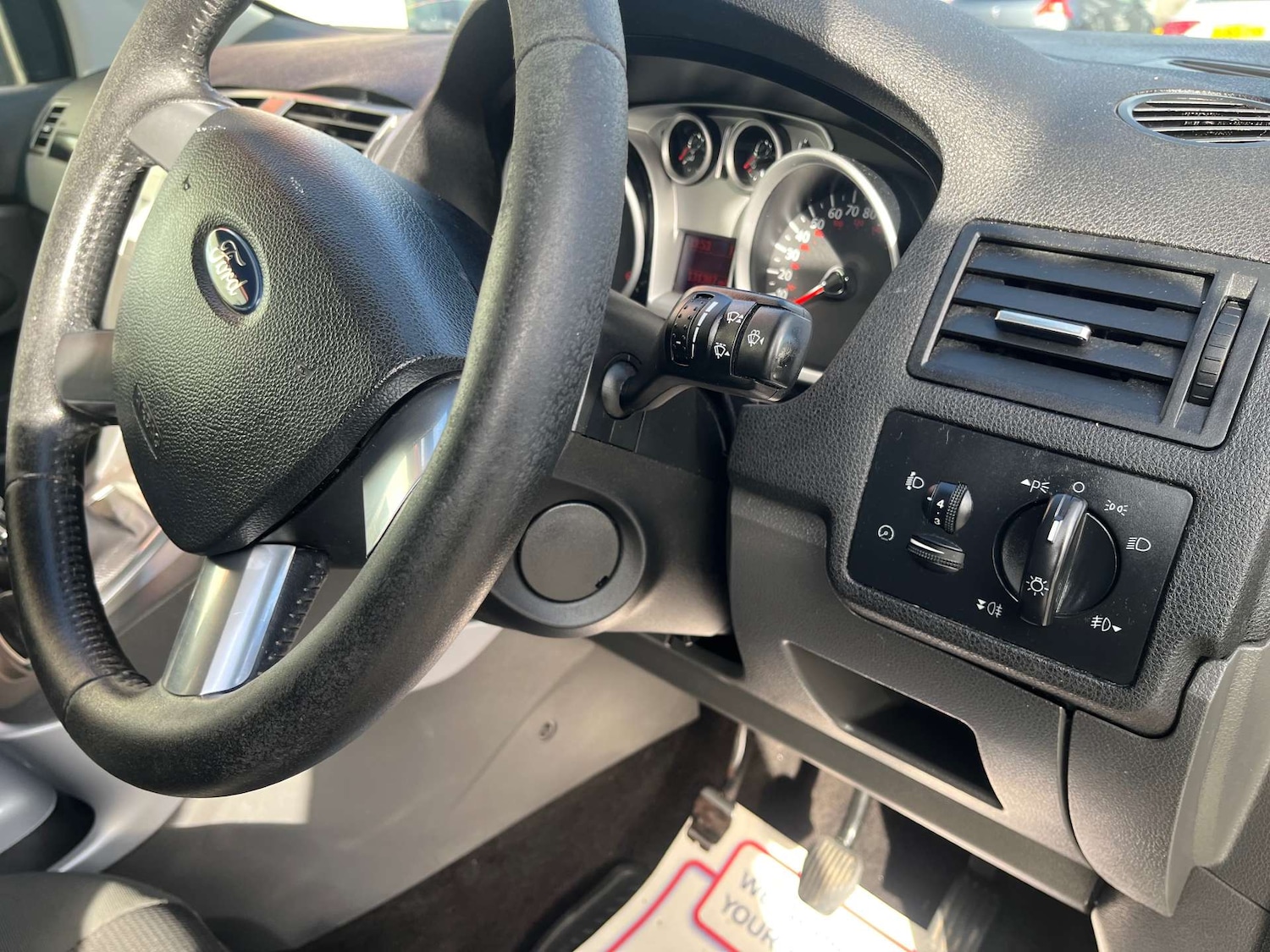 Used Ford Kuga 2011 for sale - 76601876: Photo 29