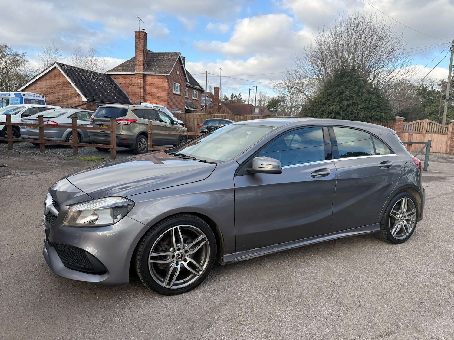 Used Mercedes-Benz A-Class 2017 for sale - 77045727: Photo 5