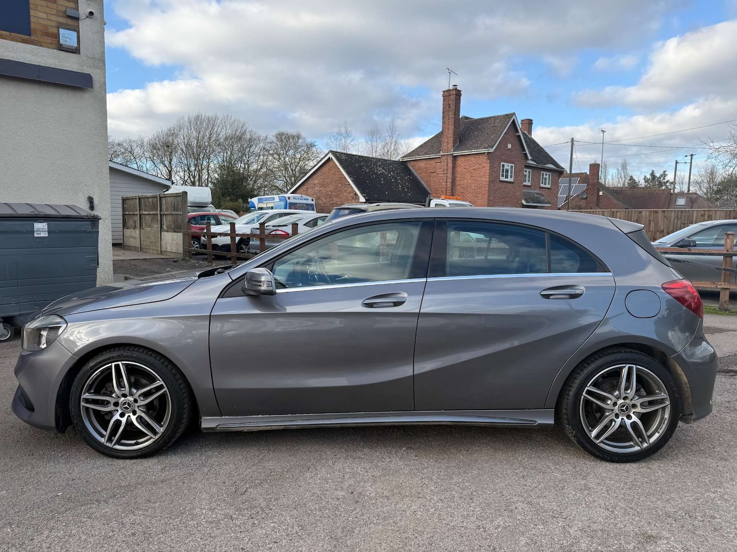 Used Mercedes-Benz A-Class 2017 for sale - 77045727: Photo 6