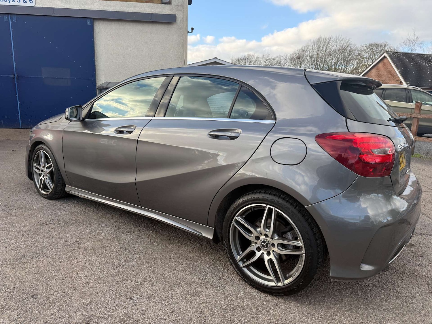Used Mercedes-Benz A-Class 2017 for sale - 77045727: Photo 7