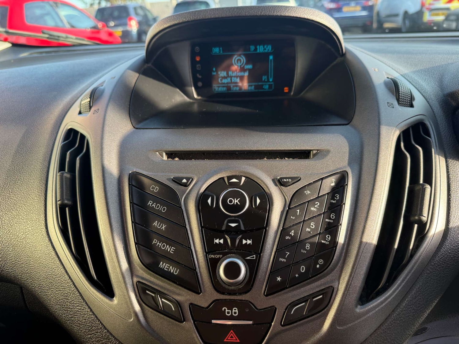 Used Ford Transit Courier 2018 for sale - 77022415: Photo 30